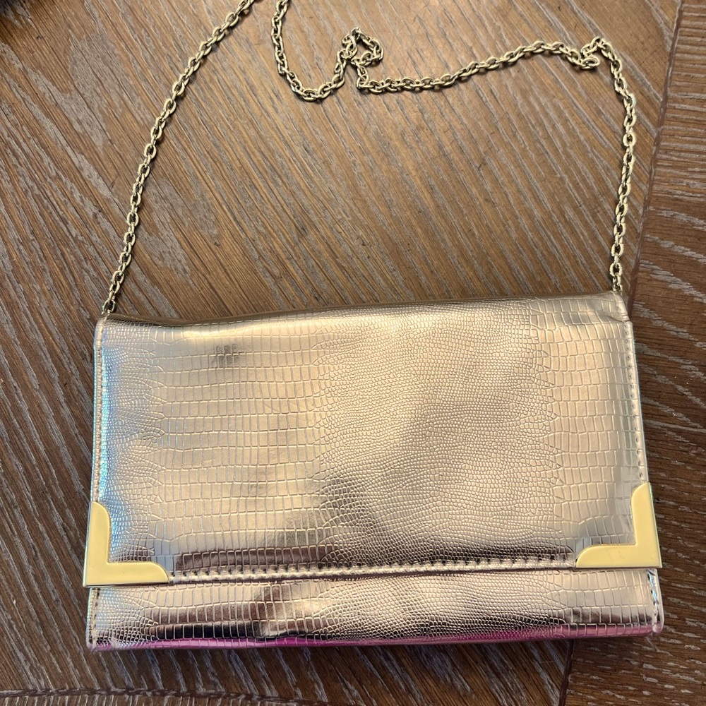 Metallic gold pocketbook